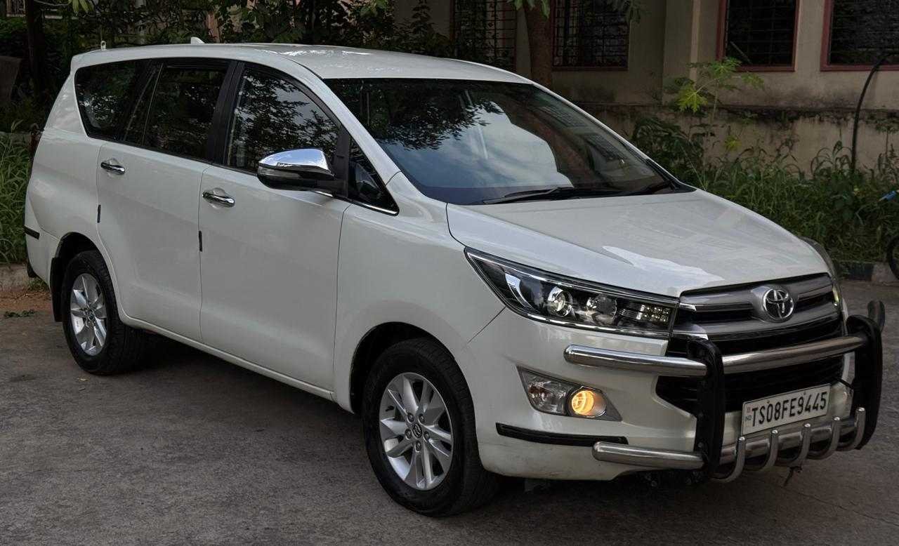 Toyota Innova Crysta 2.8 ZX - Image 7